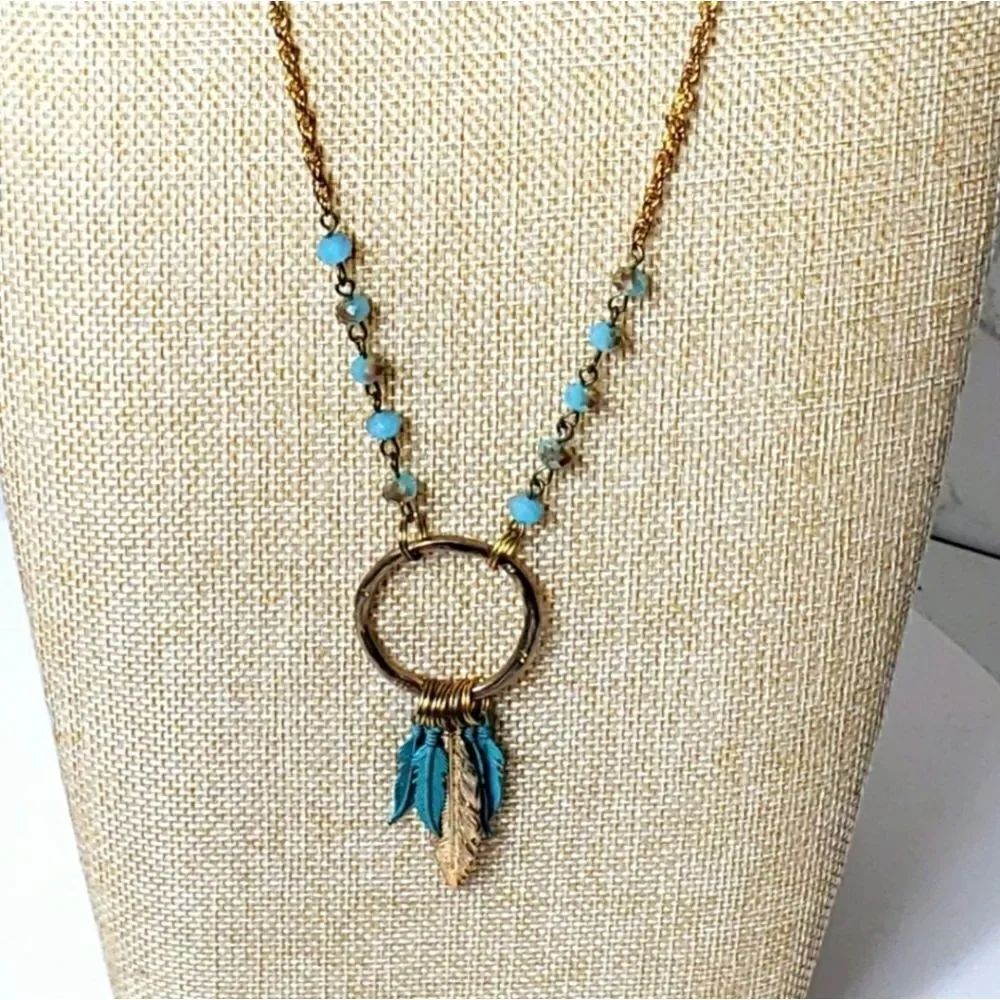 ARTISAN HANDMADE Patina Feather Charm Necklace